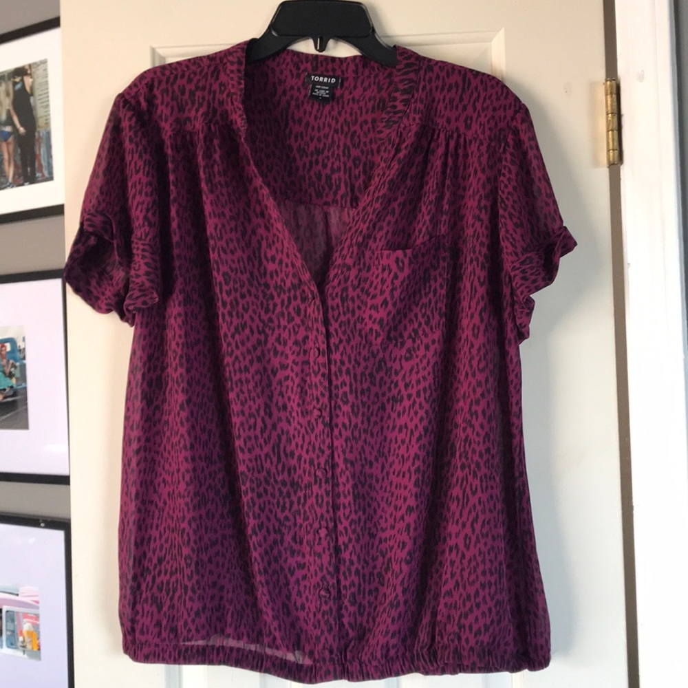 Torrid animal print blouse